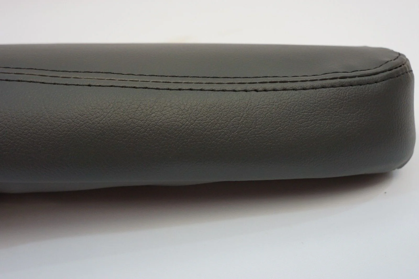 2000 To 2007 Chevy Silverado Avalanche and GMC Sierra  Armrest Cover Dark gray - Image 7