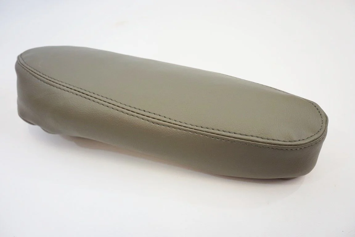 2003 - 2007 Chevy Silverado / Avalanche /Tahoe / Suburban & GMC Sierra / Yukon Armrest Cover - Image 6